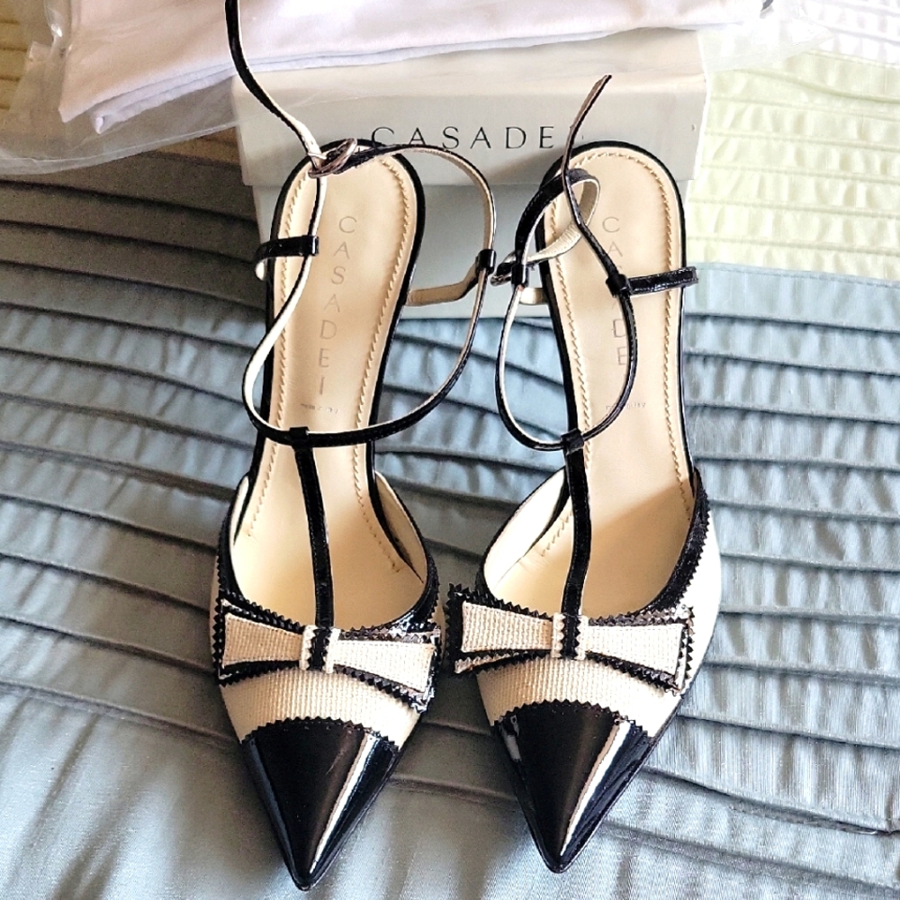 NEW Casadei Black & Cream Spectator Style